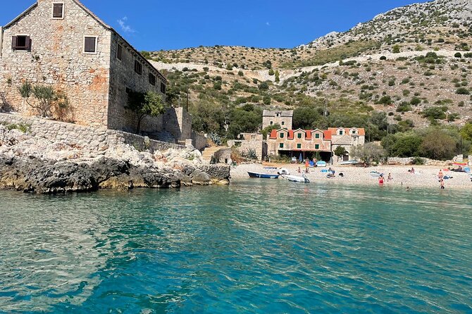 Private Luxury boat from Hvar, Brač and Split - Fuel costs: the one surprise you can avoid by planning ahead