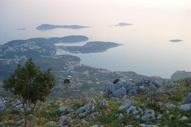 Private sailing tour at the Makarska Riviera - Timing, Meeting Point, and How the Day Flows