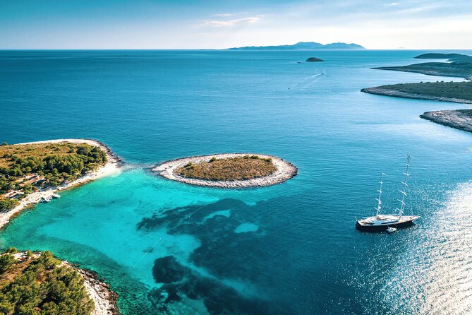 Private speedboat custome-made tour / from Trogir and Split - What the boat experience can feel like on a charter day