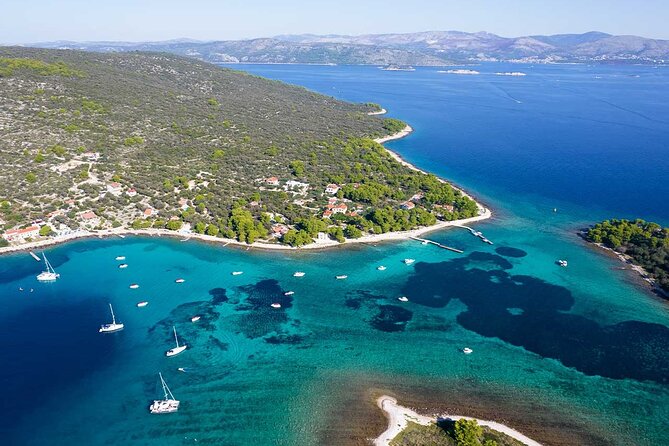 Private speedboat tour to Blue Lagoon and 3 Islands - The route: Blue Lagoon area, Drvenik islands, and Otok Ciovo beaches