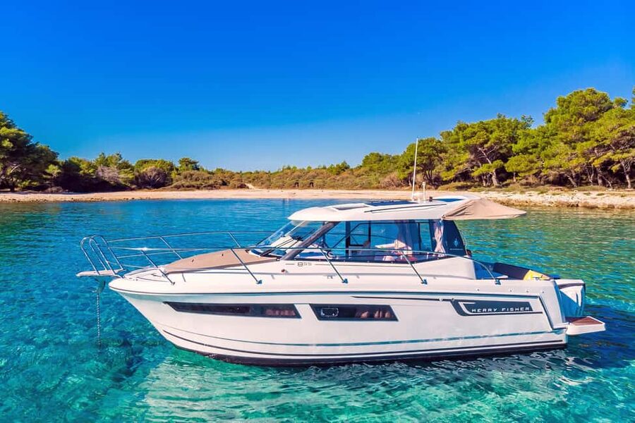 Private speedboat tours Sea Symphony - Hrvaska Bay, a Lunch Spot You Can Only Reach by Boat