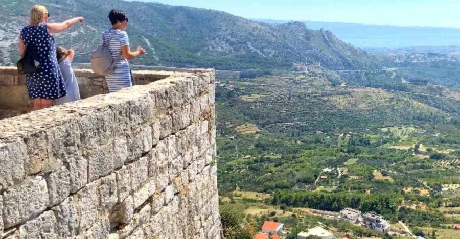 Private Split and Klis Fortress: A Unique Shore Excursion - Split walking: Diocletian’s Palace and Old Town with a real guide