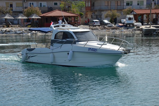 Private Tour(Hvar Town, Pakleni Islands and Solta Island Tour) - Stop 1, Milna on Brac: a calm start with an easy pace