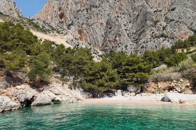 Private tour of Pakleni islands, Red Cliffs & South Shore of Hvar - Should You Book This Private Charter to Pakleni and Hvar’s South Shore?