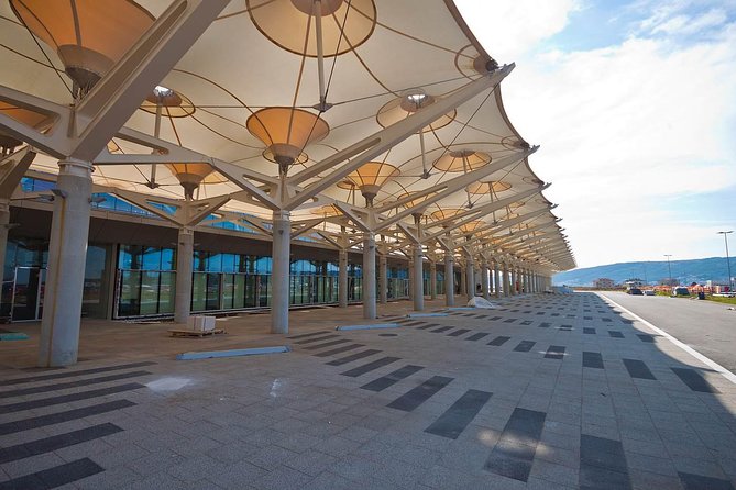 Private transfer Split airport to Split - Free Flight Monitoring Means Less Stress Than You Expect