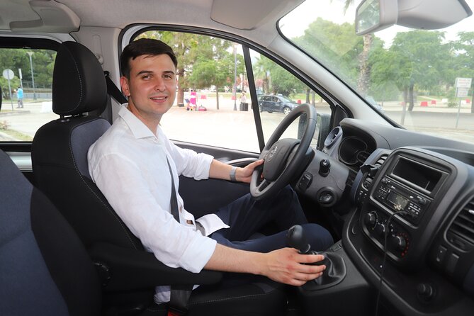 Private Transfers from Split Airport to Split - Booking Timing and Operating Hours That Keep Your Plan Alive