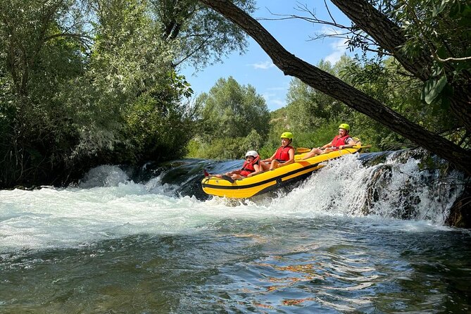 Rafting on Cetina River Standard Route - On the water: what the Cetina canyon feels like with HGSS-trained skippers