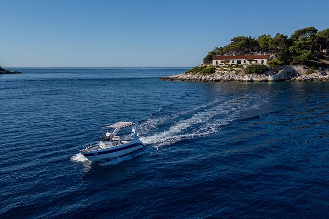 Red Rocks, Hvar Bays & Pakleni – Private Boat Tour from Hvar - Stop 2: Sveta Nedilja and the underwater wine cellar tasting