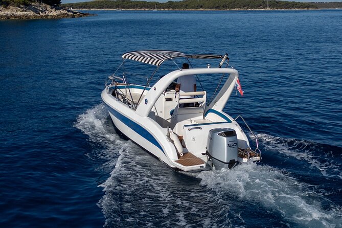 Red Rocks, Hvar Bays & Pakleni – Private Boat Tour from Hvar - Stop 4: Borče Cove near Milna, turquoise water with a slow tempo