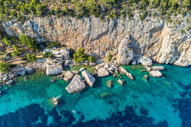 Red Rocks Private All Day Tour from the City of Hvar - On-Board Setup: What’s Included and What to Bring