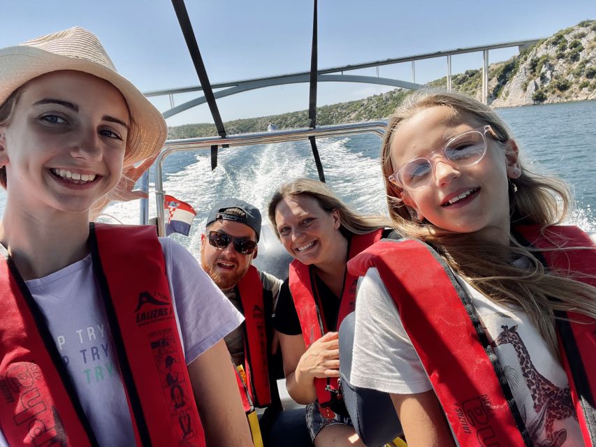 RIVIERA TOUR FROM ŠIBENIK, ZLARIN, PRVIĆ AND TIJAT - Prvić: two villages, lunch on your schedule, and the best beach moment