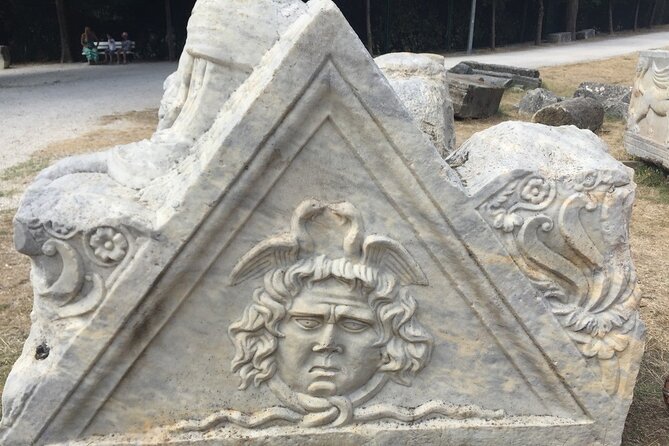 Salona & Amphitheater - Private guided tour - Admission incl. - Pet mostova and the five bridges concept