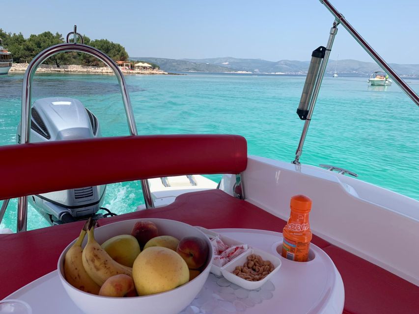 Šolta, Blue Lagoon and Brač Private Tour - Meeting points in Split, then that first fast boat ride