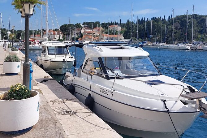 Speedboat transfer from Hvar town (Water taxi transfer) to Airport Split - Key things I’d plan around (before you book)
