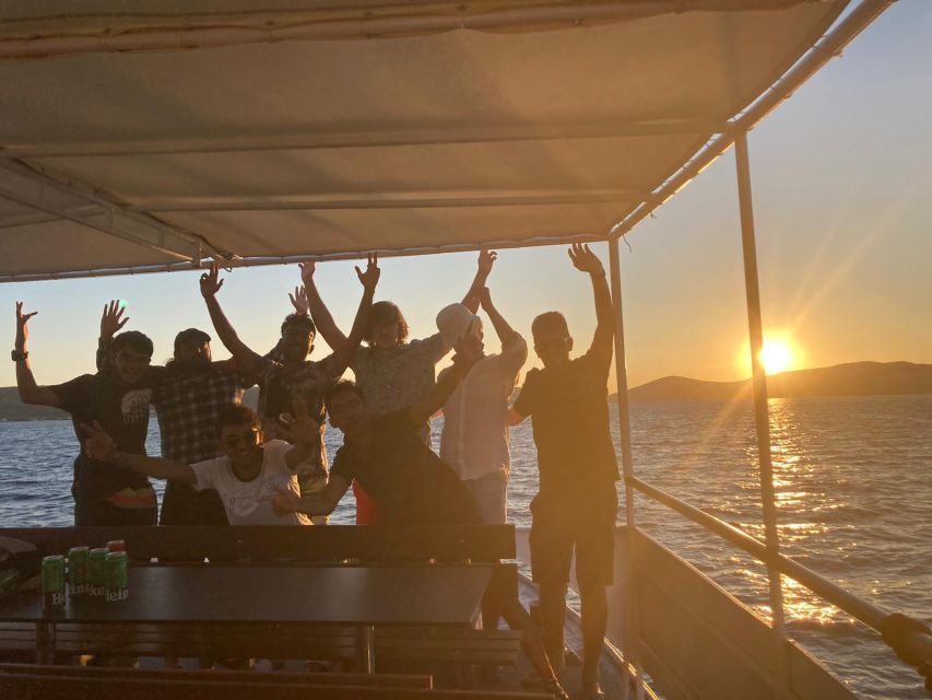 Split: 1.5-Hour Riviera Boat Cruise with a Free Drink - Why this Split Riviera boat cruise feels like a local night out
