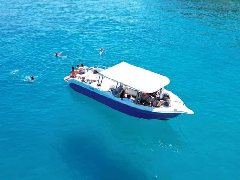 Split: 5 Islands Full-Day Tour to Blue Cave, Vis & Hvar - Split Sign Meeting Point: How to Avoid the Morning Rush
