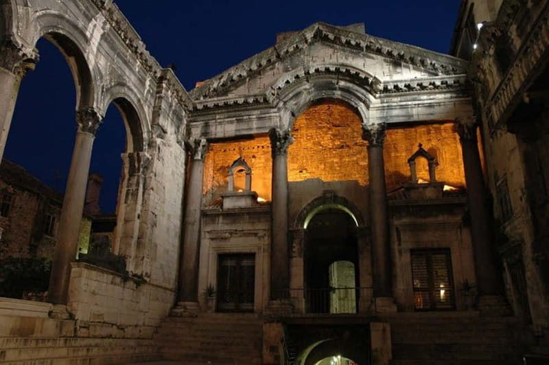 Split and Salona Cultural Heritage Day Tour from Trogir - Diocletian Palace First Stop: Why Split Starts With Roman Power