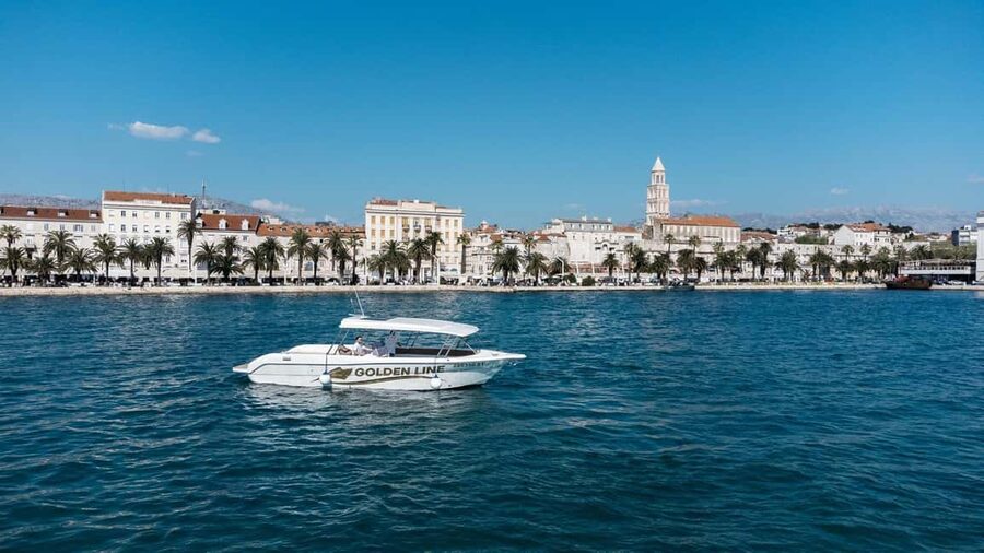 Split: Blue Cave & 5 Island Tour - Vis and Stiniva Bay style coastline, the calmer side of the route