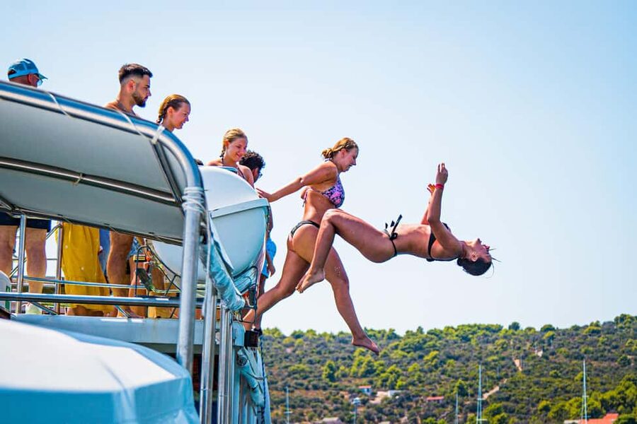 Split: Blue Lagoon, 3Islands, Boat Trip, Mediterranean lunch - Mediterranean Lunch Details: What You Get and Why It’s Good Value