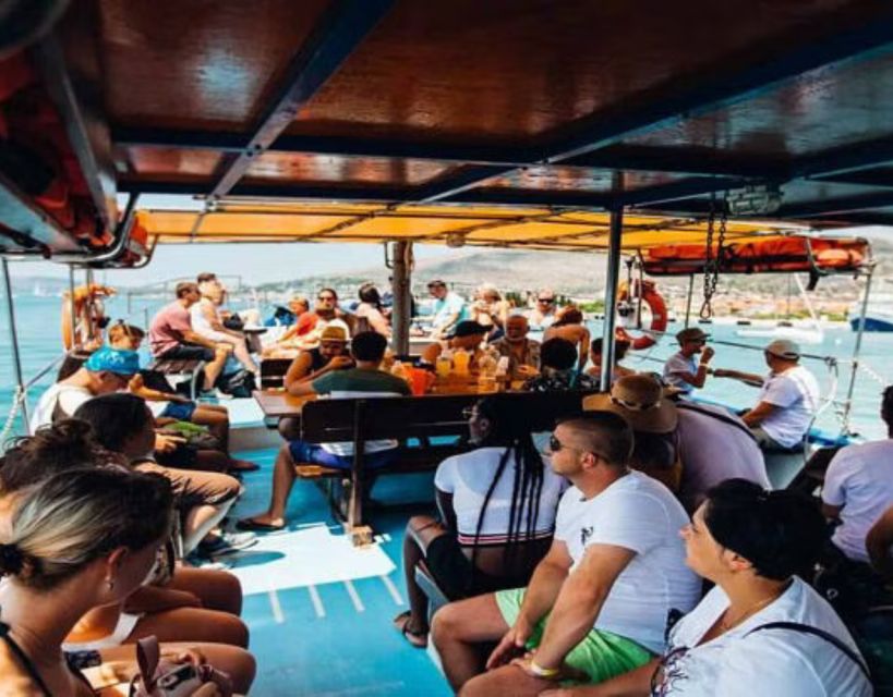 Split: Blue Lagoon Boat Trip with Lunch, Wine and Snorkeling - Split Port to the Blue Lagoon, the View Sets the Tone