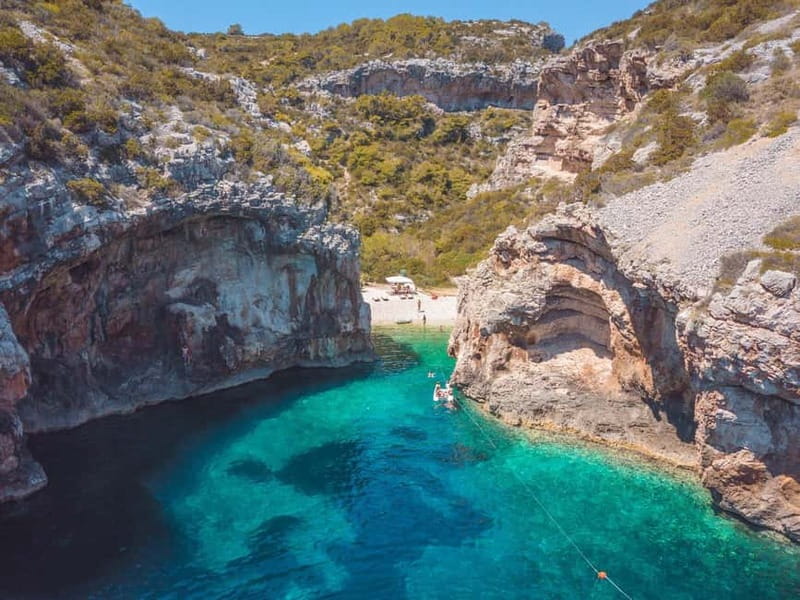 Split: Boat Tour to Blue Cave, Vis, Blue Lagoon, Hvar, Brač - Value check: is $135 worth it?