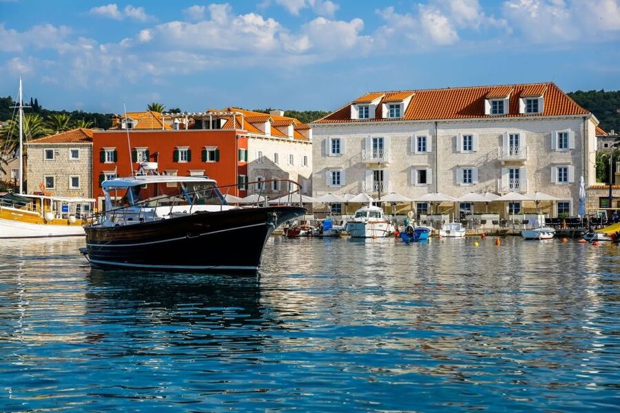Split: Brac Island and Sutivan Village Sunset Boat Tour - Who This Boat Tour Fits Best (and Who Should Skip It)