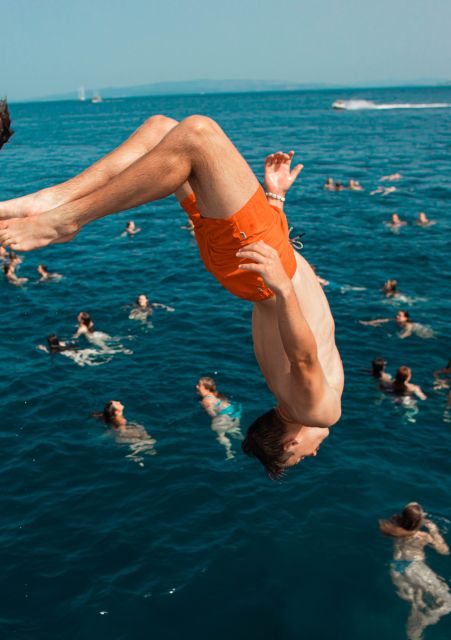 Split: Captain’s Boat Party – Blue Lagoon, DJ & Free Shots - Practical tips so you enjoy the boat instead of managing it