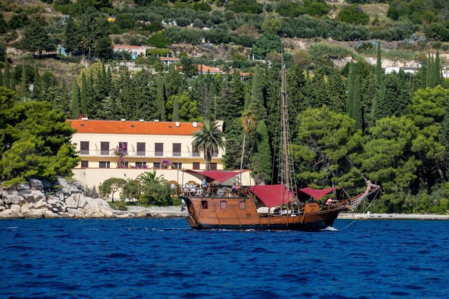 Split: Cruise on Columbo's Pirate Ship "Santa Maria" - What to Bring for the Santa Maria Cruise (and What You Can Skip)