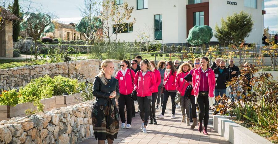 Split: Dalmatia for Nature Lovers Green Line Sightseeing Bus - Quick hits