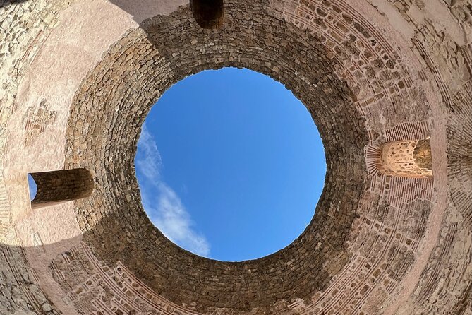 Split Diocletian Palace Highlights - Private walking tour - Saint Domnius and Jupiter’s temple, Roman and Christian layers in one route