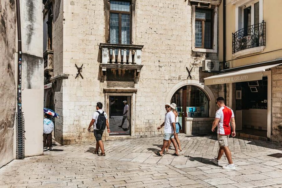 Split: Diocletian Palace & Old Town Guided Walking Tour - How to time this tour in your Split day
