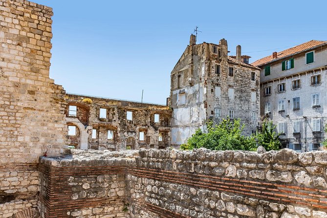 Split: Game of Thrones Small group Tour with Diocletian's Cellar - Game of Thrones meets real Split, not a costume show
