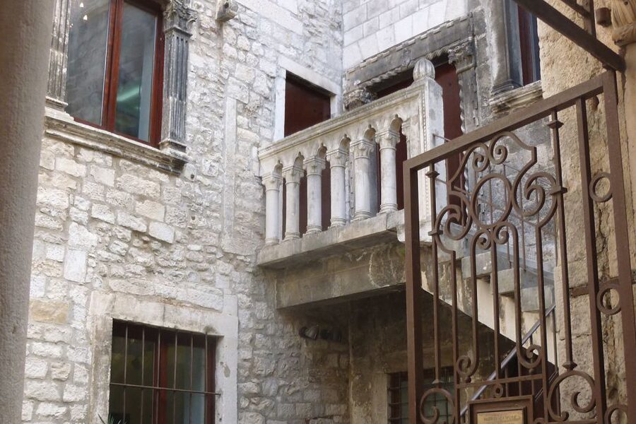 Split: Game of Thrones Tour with Diocletian's Palace Cellar - Key Highlights You Should Not Miss