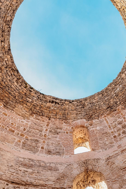 Split: Group or Private Walking Tour with Art Historian - The Walk Itself: Stop-by-Stop Through Split’s Core