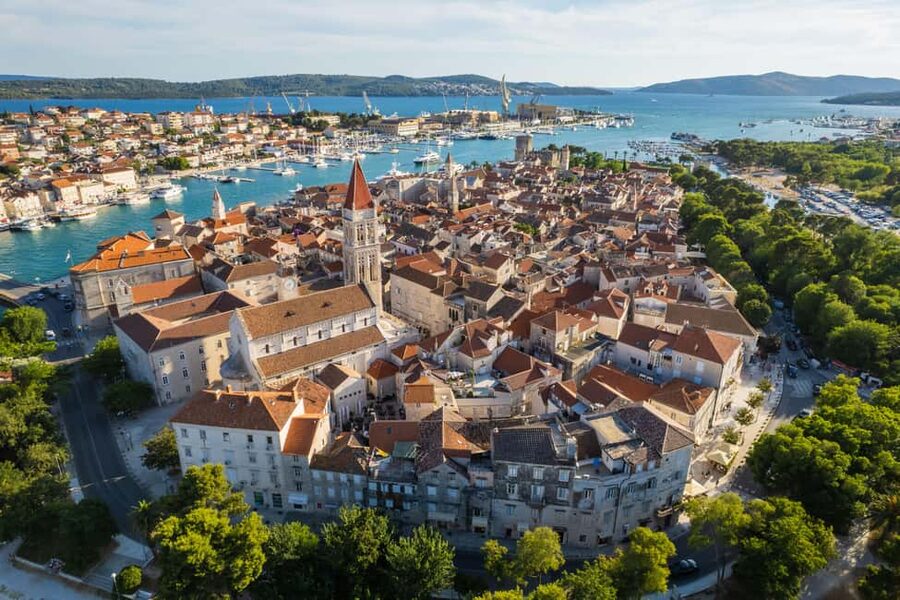 Split: Half-Day Blue Lagoon, Shipwreck, and Trogir Boat Tour - The 5.5-hour schedule: where the time really goes