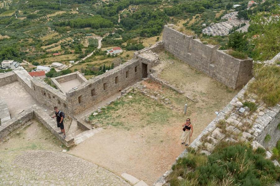 Split: Historical Tour of Salona, Klis Fortress and Trogir - Klis Fortress: steep climb, serious views, and instant wow