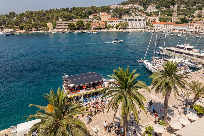 Split: Hvar, Brač, and Pakleni Cruise with Lunch and Drinks - Morning Start: Meeting Points, Early Pickup, and the First On-Deck Perks