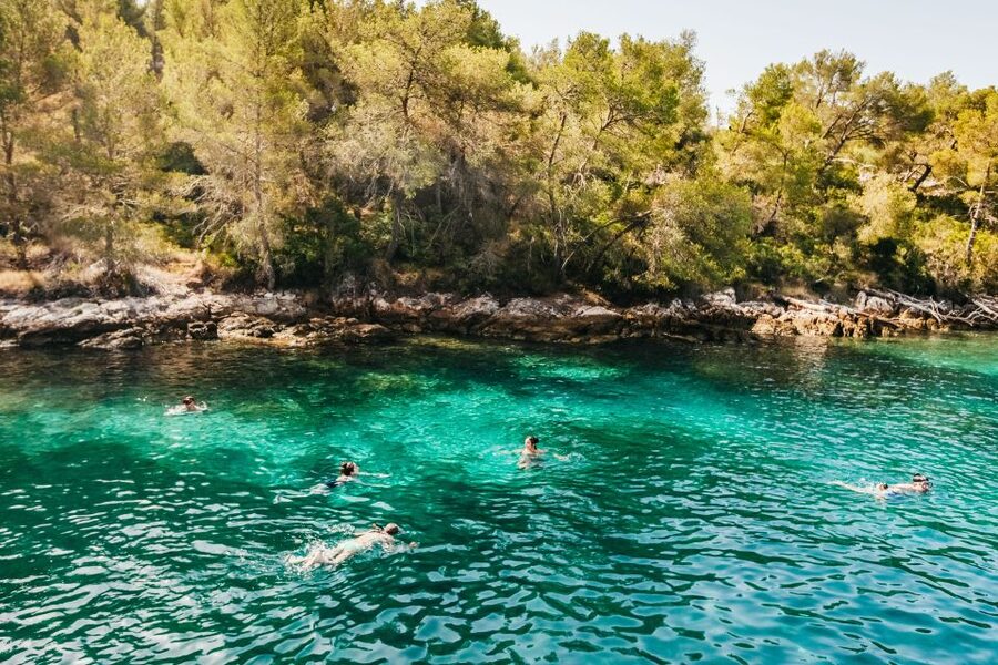 Split: Hvar, Pakleni, Brač & Šolta All-inclusive Tour - Hvar Old Town With a Guide, Plus the Free Time You Actually Need