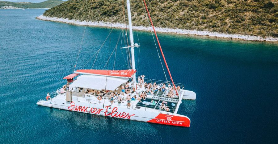 Split: Hvar, Pakleni, Brač & Šolta All-inclusive Tour - Cruising to Brač: The First Swim Break Sets the Tone