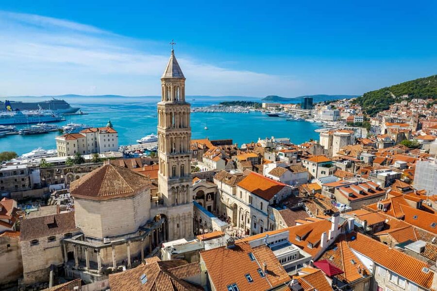 Split: Jewish Heritage & Diocletian's Palace Walking Tour - Practical tips for a smoother 2-hour walk