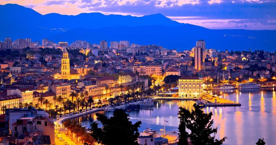 Split: Old Town and Diocletian's Palace Walking Tour - Old Town walking route: how you cover more in less time