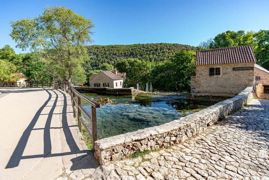 Split or Trogir: Krka Waterfalls & Wine and Food tasting - From Split or Trogir to Krka: the easy start that sets the tone