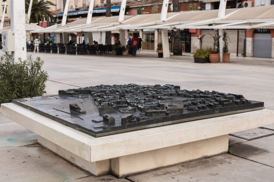 Split: Palace & Old Town Private Walking Tour-Entrance incl. - Prokurative finish: the St. Mark’s Square vibe
