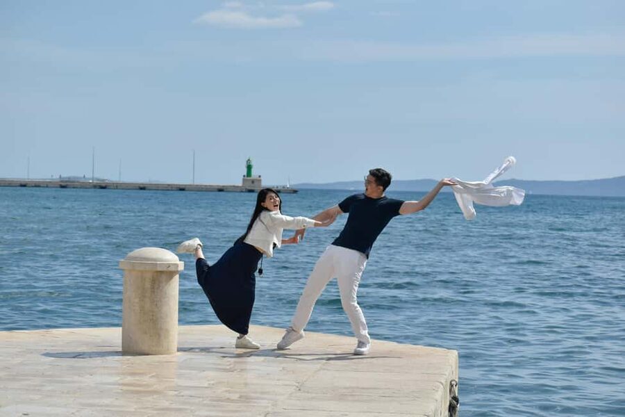 Split: Photographer for your holidays! - Meet Celeste, the photographer who keeps you moving (without rushing)