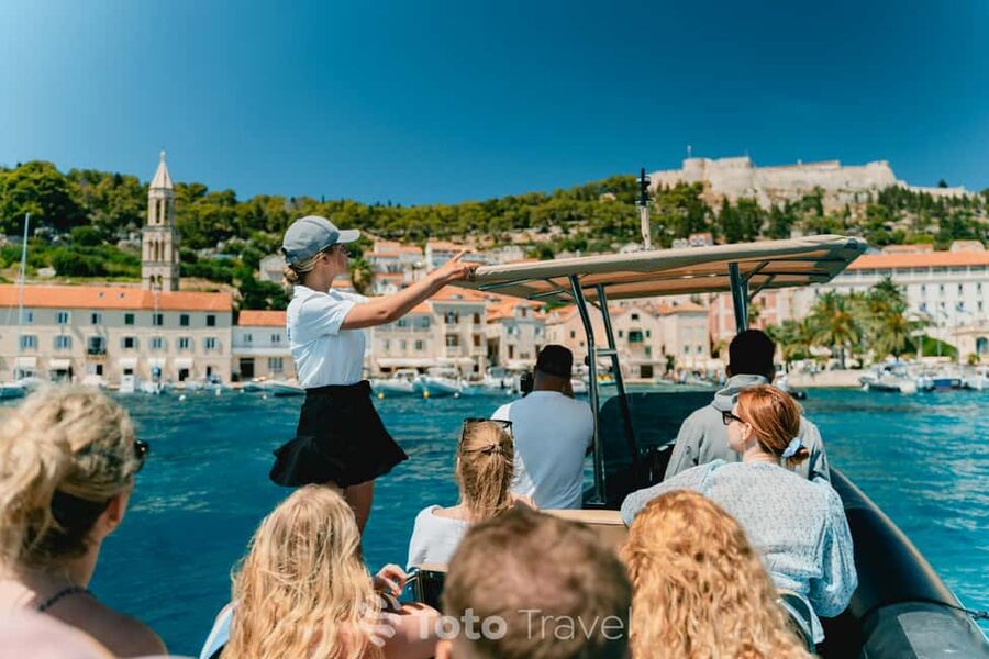 Split/Podstrana: Blue Cave, Hvar & 6 Islands Speedboat Trip - Hvar town: 2 hours of walking, fortress views, and lunch time