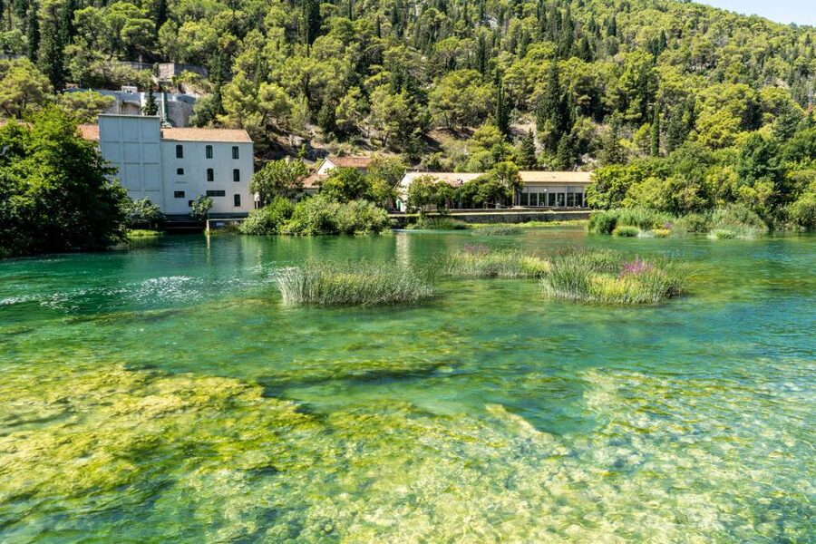 Split: Private Transfer to Krka with Driver & Optional Guide - Who should book this Krka private transfer, and who might not love it