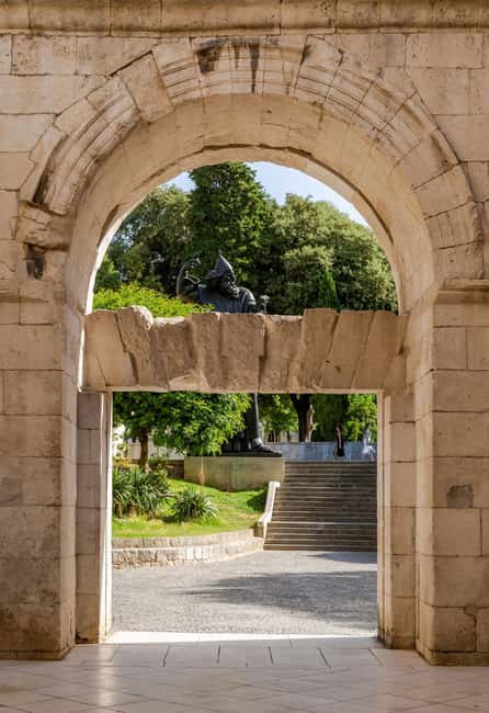 Split: Private Walking Tour and Diocletian's Palace - Split’s old town reads best with a guide in your ear