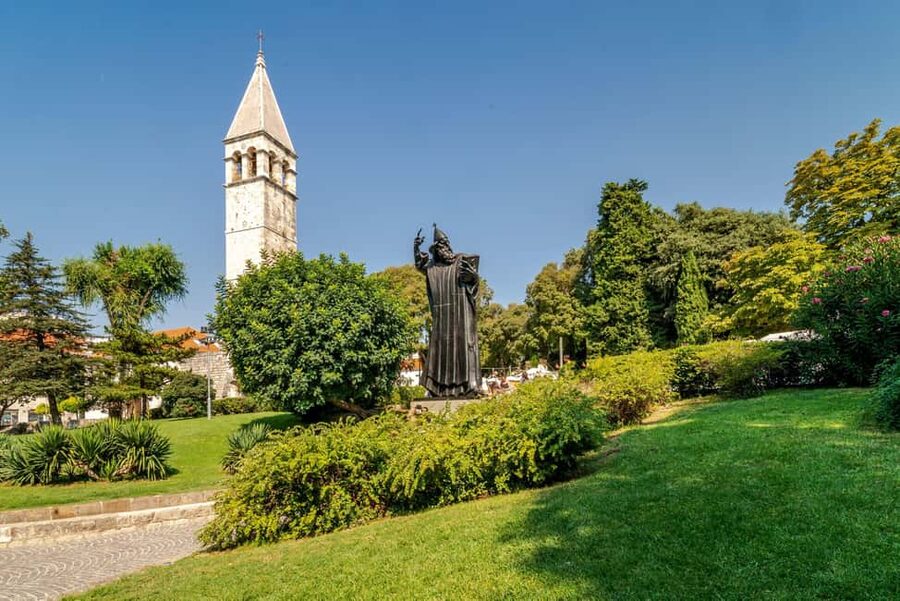 Split: Private Walking Tour and Diocletian's Palace - Starting at South Tours (Mrčelina 1) and getting your bearings