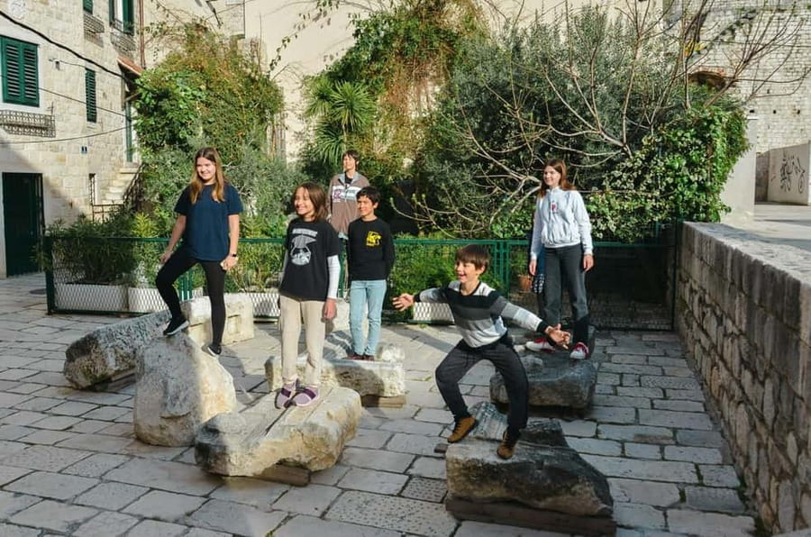 Split: Private Walking Tour for Families with kids (5-17y) - Itinerary flow: what happens from start to finish
