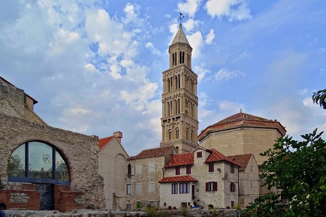 Split Quest Experience: Discover the City - How a phone mystery changes the way you see Split